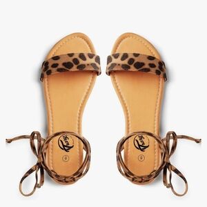 Leopard Print Women's Sandals Size 5.5